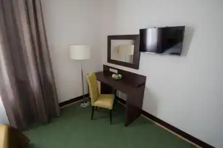 Искра - 1