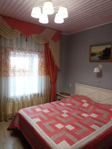 У Кремля - 68