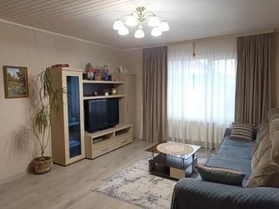 У Кремля - 67