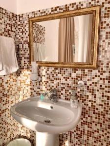 HomeSuites - 16
