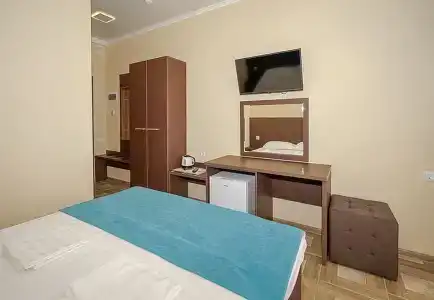 Эмми Хаус - 18