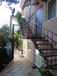 нты «Sunrise House - 5