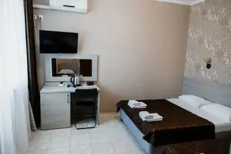 Натела - 70