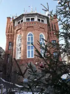 Замок на озере - 4