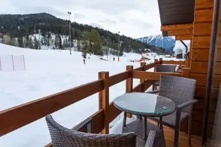 Axis Миррос - 17