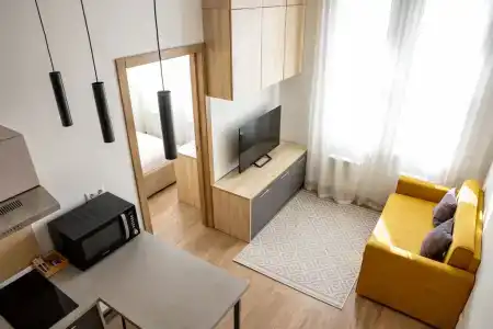 Karl House - 3
