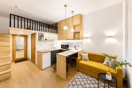 Karl House - 3