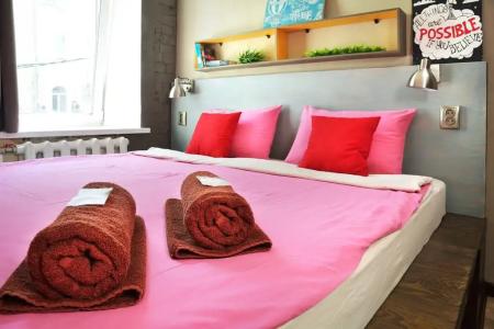Rolling Stones hostel - 16