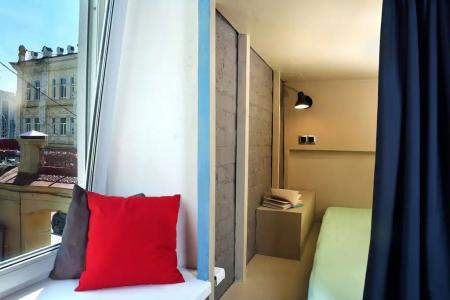 Rolling Stones hostel - 22