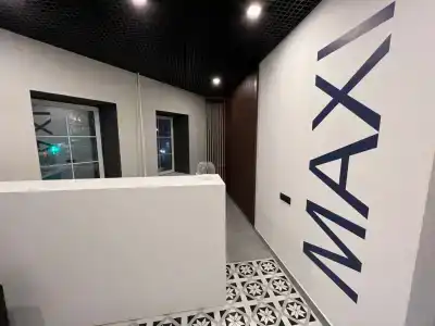 Maxi - 2