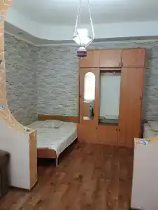 на Демышева 33 - 11