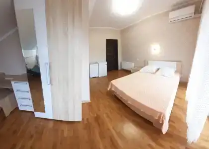 Солнечный - 26