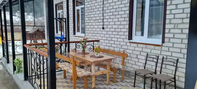В центре у реки - 9