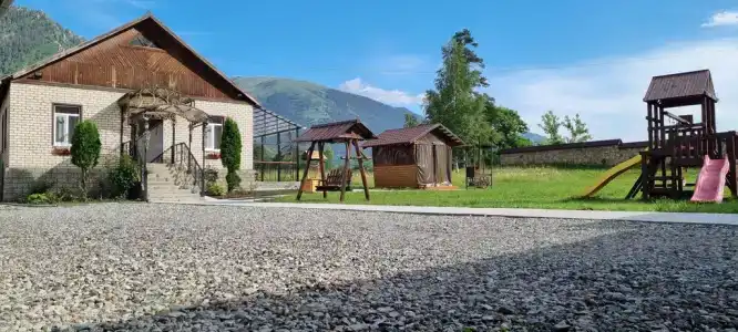 В центре у реки - 15
