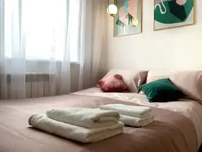 Unique Apart - 1