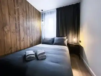 Unique Apart - 7