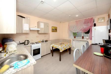 Best Friends Hostel - 13