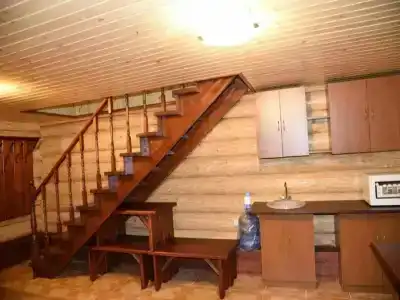Изба - 6