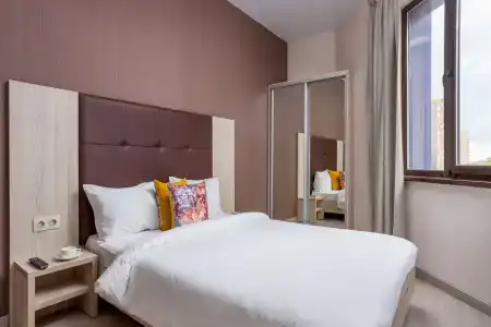 Golden Tulip - 91