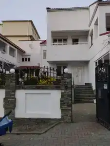 у моря на Садовой 9 - 0