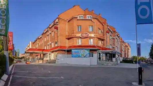 Ника - 1