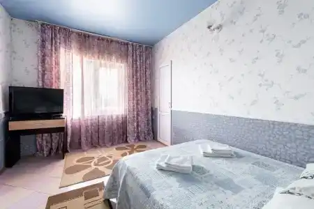 Бард-отель Лазурный Берег - 80