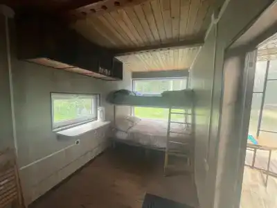 Cabin Shale - 34
