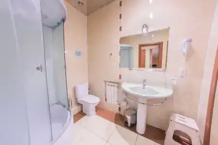 Кают-Компания мини-отель - 1