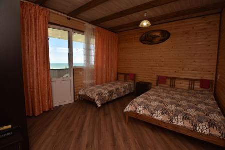 на Таманской - 82