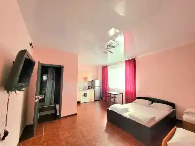 Home - 6