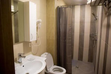 Roomer - 8