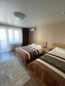 Roomer - 27