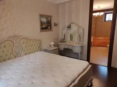 Ялтинский дворик - 33