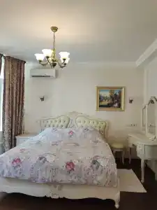 Ялтинский дворик - 27