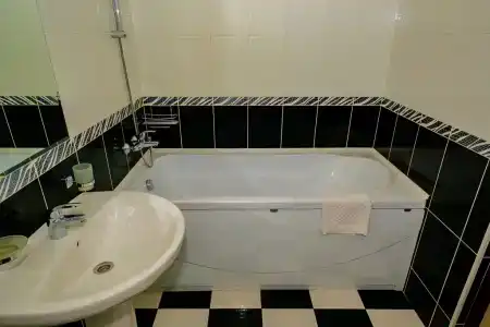 Авангард - 121