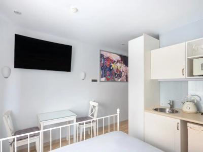 Panorama Apartments - 24