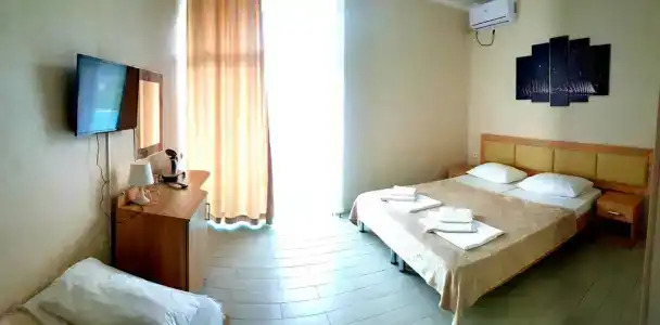 Corona Palace - 11