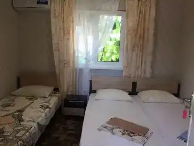 Дом на Цимлянской 7 - 12