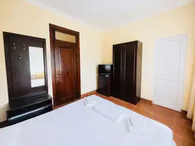 Амфора - 52