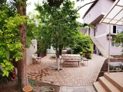 Дворик Апулей - 4