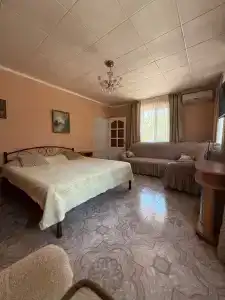 Кипарис - 136