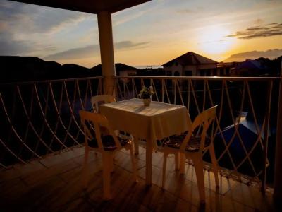 Guest House Green Oasis + - 2
