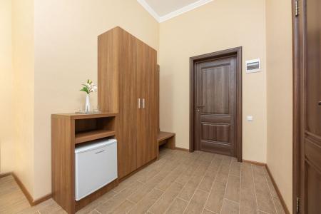 Brown - 31