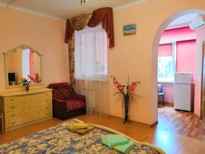  дом «Family House on Lazurnaya - 20