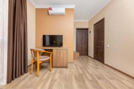Brown - 49