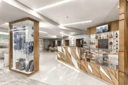 Kamarooms Business & Spa - 4