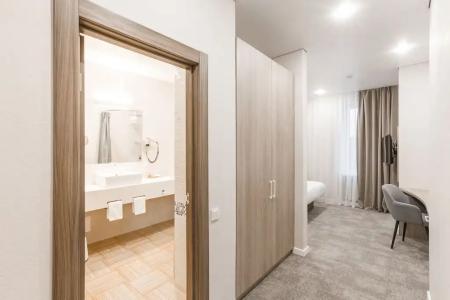 Kamarooms Business & Spa - 28