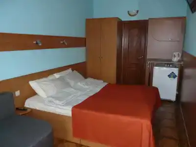 Лазурный - 108