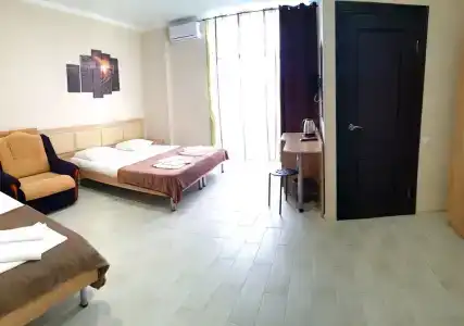 Corona Palace - 16