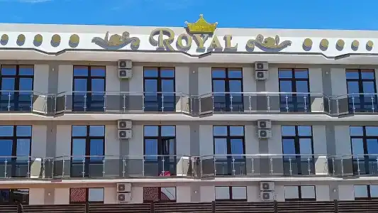 Royal - 39